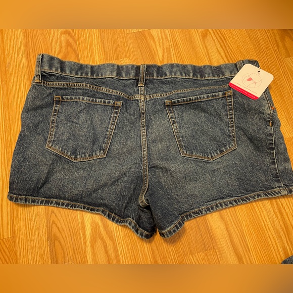 Isabel maternity short - Picture 4 of 4